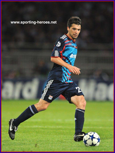 Jeremy Toulalan - Olympique Lyonnais - UEFA Champions League 2010/11
