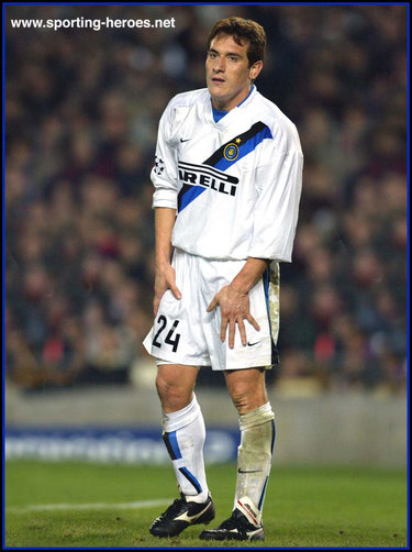 Carlos Gamarra - Inter Milan (Internazionale) - UEFA Champions League 2002/03