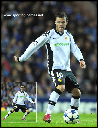 Juan  MATA - Valencia - UEFA Champions League 2010/11