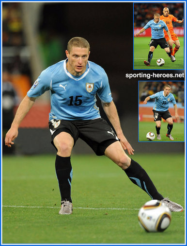 Diego Perez - Uruguay - FIFA Copa del Mundo 2010 World Cup.