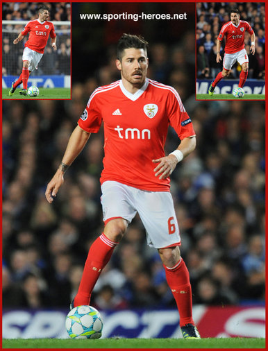 Javi Garcia - Benfica - Champions league  2012 - last 16 & 1/4 finals.