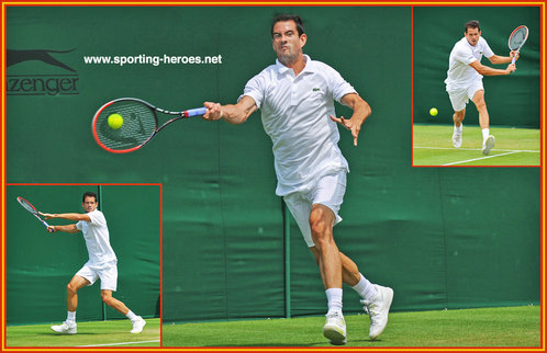 Guillermo  GARCIA-LOPEZ - 2014 Last sixteen at French Open.