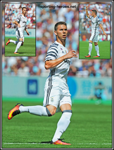 Marko PJACA - Juventus - 2016/17 Champions League.