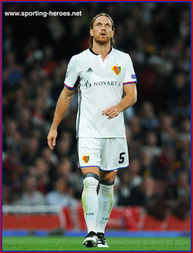 Michael LANG - Basel 1893 FC - 2016/17 Champions League.