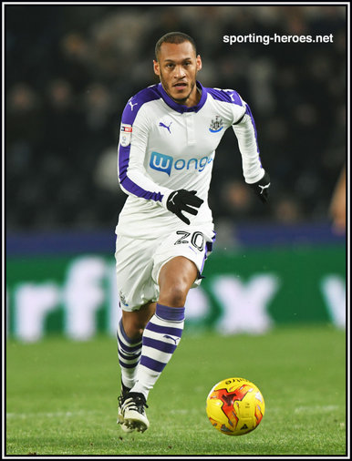 Yoan Gouffran - Newcastle United - League Appearances