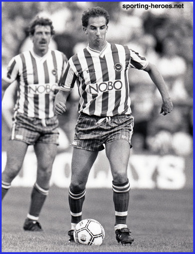 Adrian OWERS - Brighton & Hove Albion - League appearances