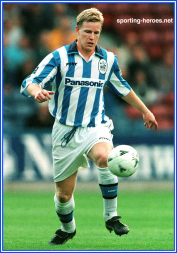 Darren  EDMONDSON - Huddersfield Town - League Appearances