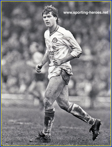 Martin Dickinson - Leeds United - League appearances.