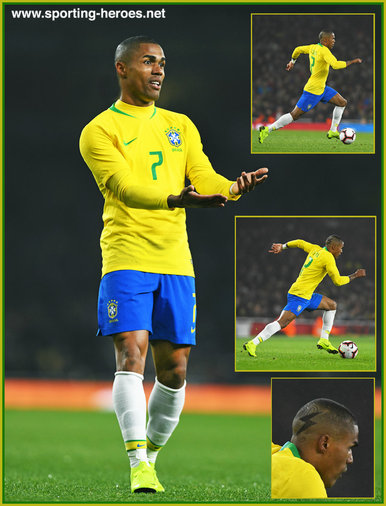 Douglas Costa - Brazil - 2018 FIFA World Cup games.