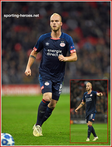 Jorrit HENDRIX - PSV  Eindhoven - 2018/2019 Champions League