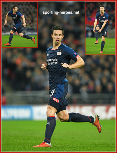 Nick VIERGEVER - PSV  Eindhoven - 2018/19 Champions League.