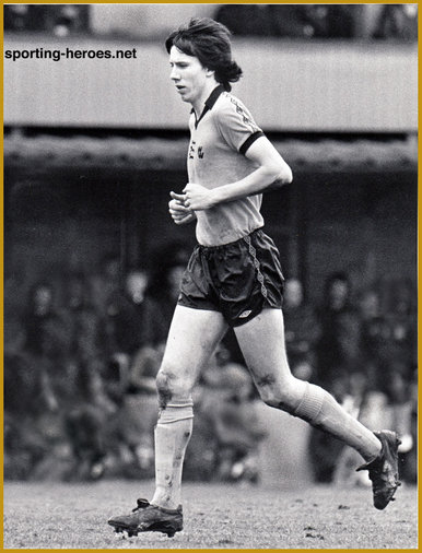 Colin BRAZIER - Wolverhampton Wanderers - League appearances.