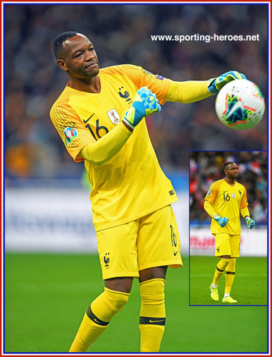 Steve Mandanda - France - EURO 2020 qualifying games.