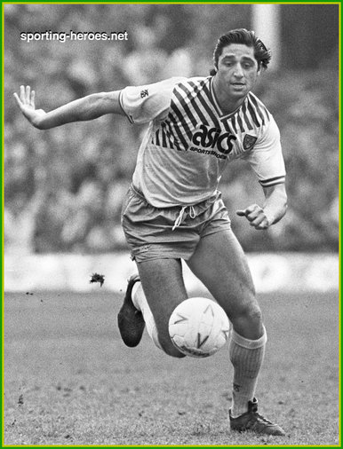 Robert Rosario - Norwich City FC - League appearances.