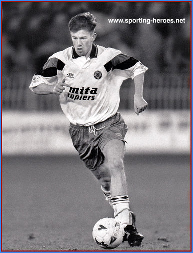 Steve Froggatt - Aston Villa  - League appearances.