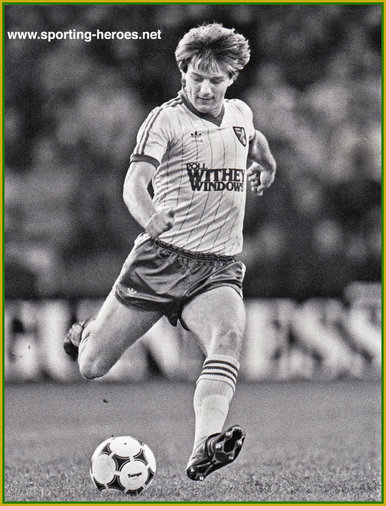John Devine - Norwich City FC - League appearances.