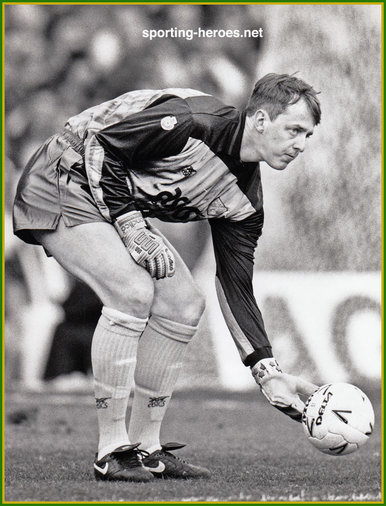 Mark WALTON - Norwich City FC - League appearances.