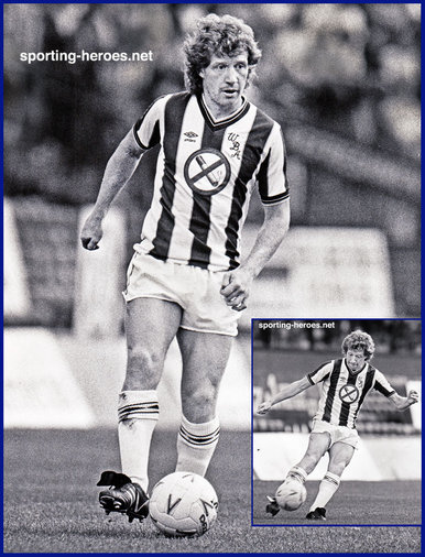 Jimmy Nicholl - League appearances.