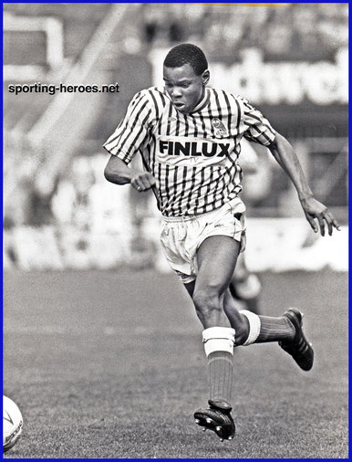 Desmond HAZEL - Sheffield Wednesday - League appearances.