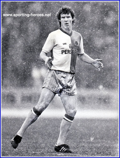 John LOWEY - Blackburn Rovers - League appearances.