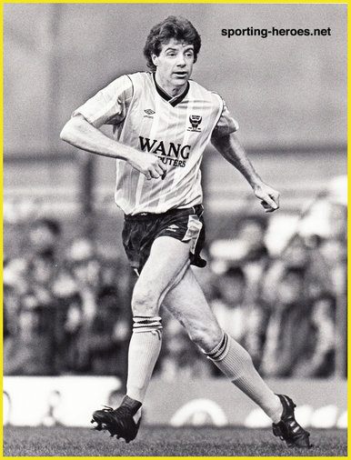 Trevor Hebberd - Oxford United - League Appearances