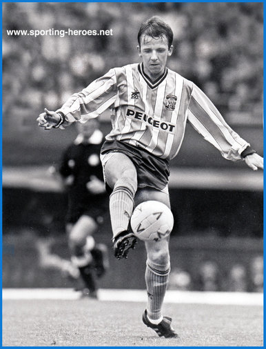 Dougie McGUIRE - Coventry City - League appearances.