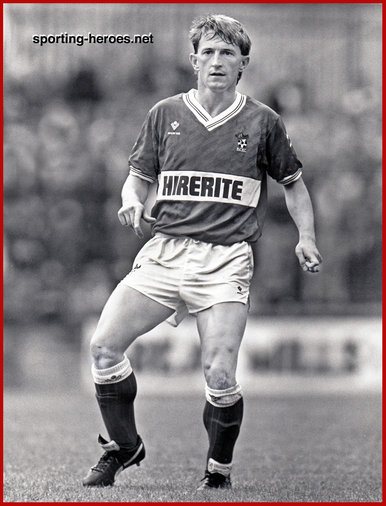 Steve GALLIERS - Bristol City FC - League appearances.