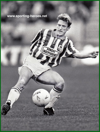 Kevin HODGES - Plymouth Argyle - League appearances.
