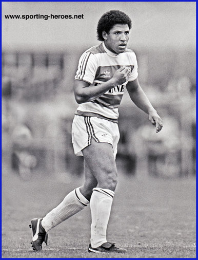 Tony Sealy - Queens Park Rangers - League appearances.