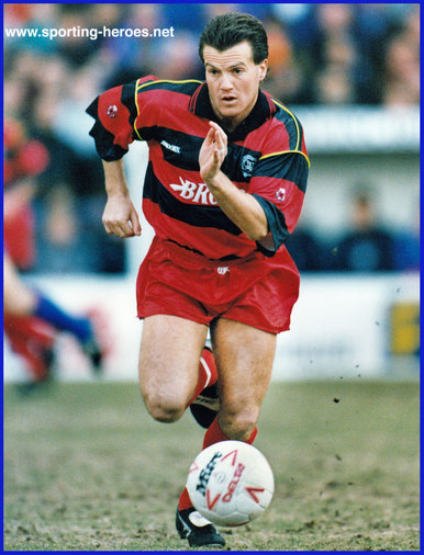 Andy Sinton - Queens Park Rangers - League appearances.