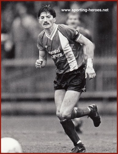 Joe JOYCE - Barnsley FC  - League appearances.