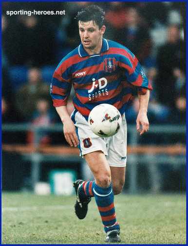 Nicky BANGER - Oldham Athletic - League appearances.