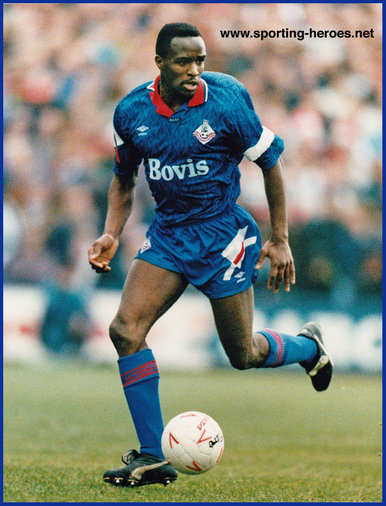 Earl Barrett - Oldham Athletic - League appearances.
