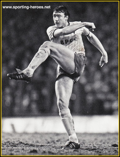 Malcolm SHOTTON - Oxford United - League Appearances