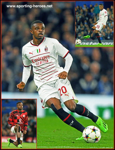 Pierre KALULU - Milan - 2022-2023 Champions League games.