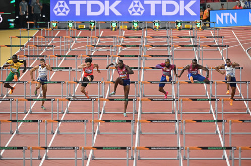 Grant HOLLOWAY - U.S.A. - Third 100m hurdles World Championship gold.